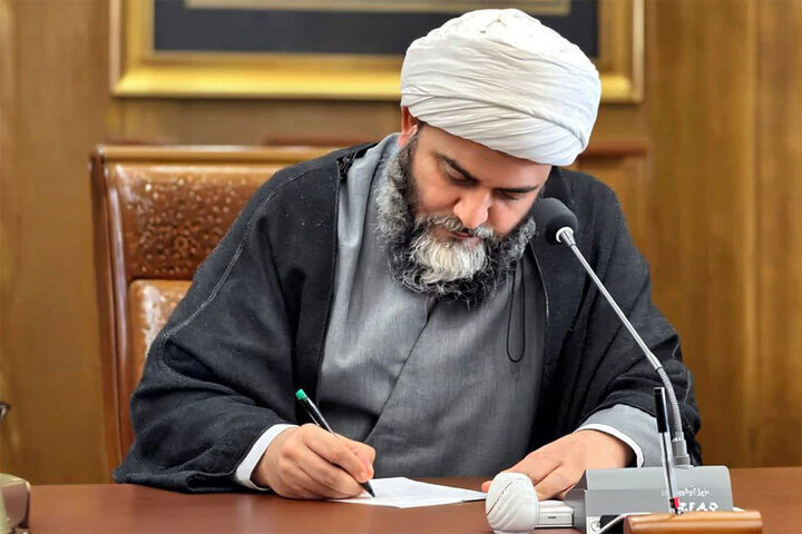 گرامیداشت یاد سیدحسن نصرالله توسط حجت‌الاسلام قمی با شعری از متنبی