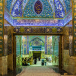آغاز پویش ملی هدیه یک کاشی از حرم امام حسین(ع) به رهبر شهید