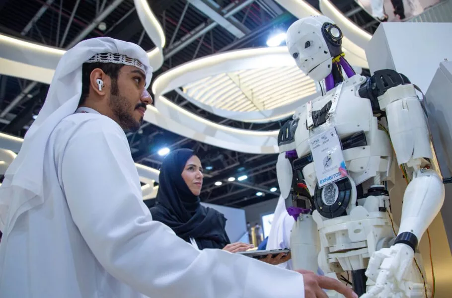 ابوظبی میخواهد تا سال 2027 اولین دولت مبتنیبر هوش مصنوعی در جهان شود