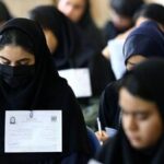 اجبار دختران به برداشتن چادر در آزمون سمپاد / هدف مسئولان چه بود؟