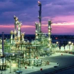 بهبود وضعیت در صنعت پتروشیمی/ ترمیم خسارتهای جنگ در چه مرحلهای است؟ بهبود وضعیت در صنعت پتروشیمی/ ترمیم خسارتهای جنگ در چه مرحلهای است؟