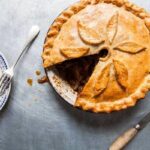 بیف پای با خمیر هزارلا؛ غذای شیک و متفاوت برای مهمانی‌ها + طرز تهیه