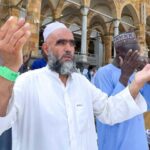 تنها ۵ دقیقه دعا به کاهش درد و اضطراب کمک میکند تنها ۵ دقیقه دعا به کاهش درد و اضطراب کمک میکند