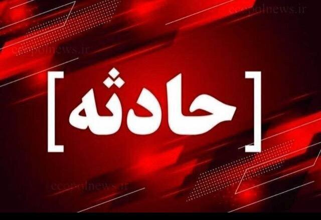 حادثه واژگونی خودروی سمند در اتوبان قم گرمسار با ۵ مصدوم