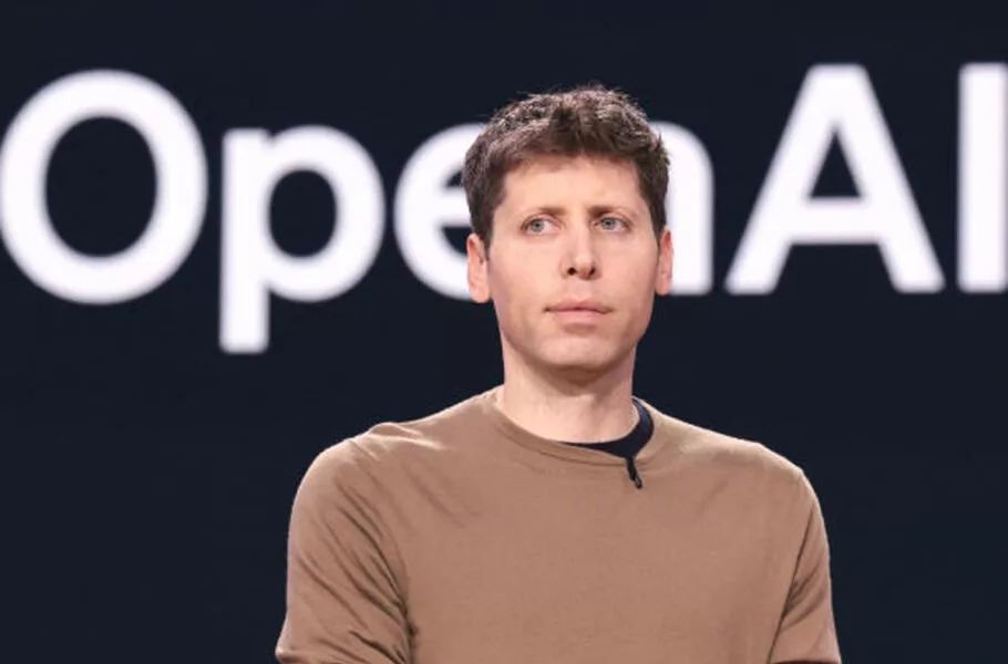 مدیرعامل OpenAI میگوید برنامهای برای شکایت از دیپسیک ندارد