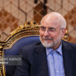 واکنش قالیباف به تساوی ایران برابر بلژیک + عکس واکنش قالیباف به تساوی ایران برابر بلژیک + عکس