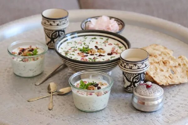 آبدوغ خیار مجلسی با ۲ ترفند طلایی؛ در ۱۰ دقیقه پیشغذای شاهانه درست کن + روش تهیه آبدوغ خیار مجلسی با ۲ ترفند طلایی؛ در ۱۰ دقیقه پیشغذای شاهانه درست کن + روش تهیه