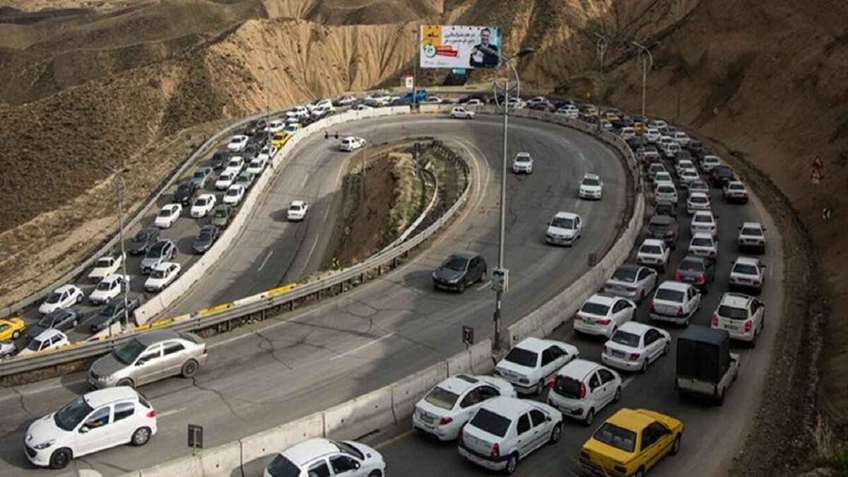 آخرین وضعیت تردد در جاده‌های شمال / ترافیک نیمه‌سنگین در چالوس و کرج – تهران