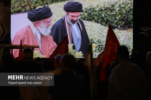 انتشار ۶ کتاب با محوریت اندیشه‌های رهبر شهید در اندونزی