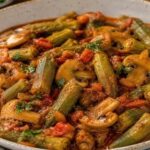 بیشتر آقایان از این سبزی متنفرند ولی ترکیبش با گوجه و قارچ سرخ شده عالی است بیشتر آقایان از این سبزی متنفرند ولی ترکیبش با گوجه و قارچ سرخ شده عالی است
