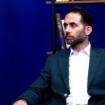 بیشترین ارزش افزوده صنعت مد و لباس در طراحی و برندسازی است بیشترین ارزش افزوده صنعت مد و لباس در طراحی و برندسازی است