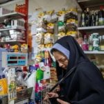 سوپرمارکت‌های مسیر تشییع ۲۴ ساعته شدند