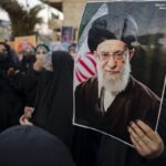 «شبکه خبر ۲» در خدمت پوشش مراسم وداع و تشییع / پخش زنده ۲۴ ساعته آغاز شد «شبکه خبر ۲» در خدمت پوشش مراسم وداع و تشییع / پخش زنده ۲۴ ساعته آغاز شد