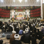 مراسم گرامیداشت رهبر شهید از سوی آیت‌الله سبحانی برگزار شد