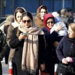 آثار و عوامل تجربه زیسته احساس تنهایی در دختران تجرد زیست