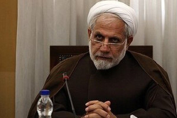 احمدی: مقابله با نفوذ نیازمند قانونی دقیق و کارآمد است