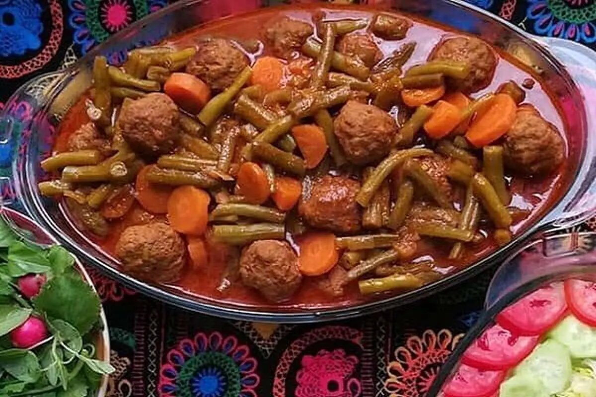 امروز با لوبیا سبز این خورش خوشمزه را درست کنید