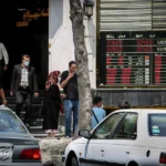 بازار خودرو در برابر دلار ایستاد + جدول قیمت