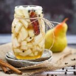 ترشی گلابی خانگی؛ چاشنی متفاوت و خوشطعم برای کنار غذا + طرز تهیه ترشی گلابی خانگی؛ چاشنی متفاوت و خوشطعم برای کنار غذا + طرز تهیه