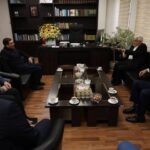 دیدار عارف با معاونان اول دولتهای گذشته به مناسبت هفته دولت دیدار عارف با معاونان اول دولتهای گذشته به مناسبت هفته دولت