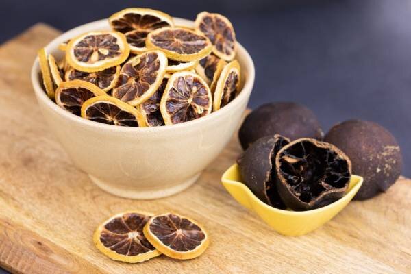 دیگه لیمو عمانی نخرید! با این ترفند ساده در خانه درست کنید دیگه لیمو عمانی نخرید! با این ترفند ساده در خانه درست کنید