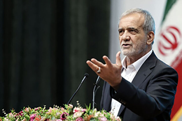 رهبر شهید وحدت اسلامی را اصلی راهبردی برای عزت، استقلال می‌دانستند
