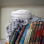 روحانیت امروز نمیداند ملبس وارد جامعه شود یا با لباس شخصی روحانیت امروز نمیداند ملبس وارد جامعه شود یا با لباس شخصی