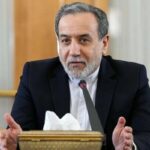 عراقچی: ملت ایران در جنگ ۴۰ روزه، درس بزرگی به جهان اسلام داد عراقچی: ملت ایران در جنگ ۴۰ روزه، درس بزرگی به جهان اسلام داد