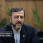 غریب آبادی: هرگونه حمایت از رژیم صهیونیستی مشارکت در جنایات آنها است غریب آبادی: هرگونه حمایت از رژیم صهیونیستی مشارکت در جنایات آنها است