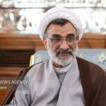 فرماندهان امروز ما اساتید دانشگاه و صاحبنظران حوزه علم و فناوری هستند فرماندهان امروز ما اساتید دانشگاه و صاحبنظران حوزه علم و فناوری هستند