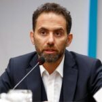 نشستهای آموزشی «سروایران» مسیر ایده تا بازار را هموار میکند نشستهای آموزشی «سروایران» مسیر ایده تا بازار را هموار میکند