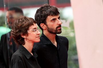 آنها می‌دانند خانه‌ای که بمباران می‌کنند پر از کودک است