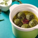 این کوفته شیرازی با همه کوفتهها فرق دارد؛ طرز تهیه کوفته سبزی مجلسی این کوفته شیرازی با همه کوفتهها فرق دارد؛ طرز تهیه کوفته سبزی مجلسی