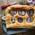 با سیب زمینی، پیاز و تخم مرغ این تارت خوشمزه را درست کنید با سیب زمینی، پیاز و تخم مرغ این تارت خوشمزه را درست کنید