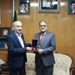 تأکید رئیس دانشگاه تهران و سفیر پاکستان بر تقویت دیپلماسی علمی تأکید رئیس دانشگاه تهران و سفیر پاکستان بر تقویت دیپلماسی علمی
