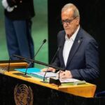تریبون مجمع عمومی و رئیس جمهوری که بایدروایتگر مظلومیت و ایستادگی باشد تریبون مجمع عمومی و رئیس جمهوری که بایدروایتگر مظلومیت و ایستادگی باشد