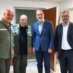 حضور اکبر زنجانپور دیدار دوباره با بخشی از جانِ تئاتر ایران است حضور اکبر زنجانپور دیدار دوباره با بخشی از جانِ تئاتر ایران است