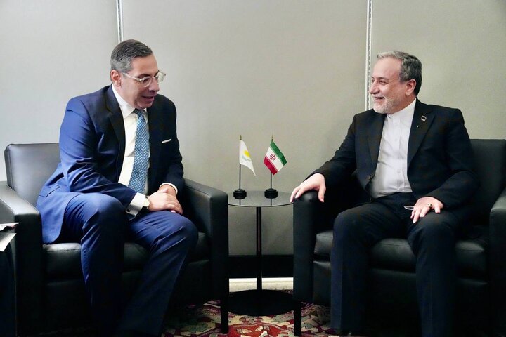 دیدار عراقچی با وزیران خارجه برونئی و قبرس در حاشیه سازمان ملل دیدار عراقچی با وزیران خارجه برونئی و قبرس در حاشیه سازمان ملل