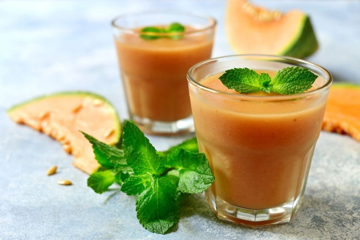 طرز تهیه اسموتی طالبی؛ خنک، طبیعی و خوش عطر طرز تهیه اسموتی طالبی؛ خنک، طبیعی و خوش عطر