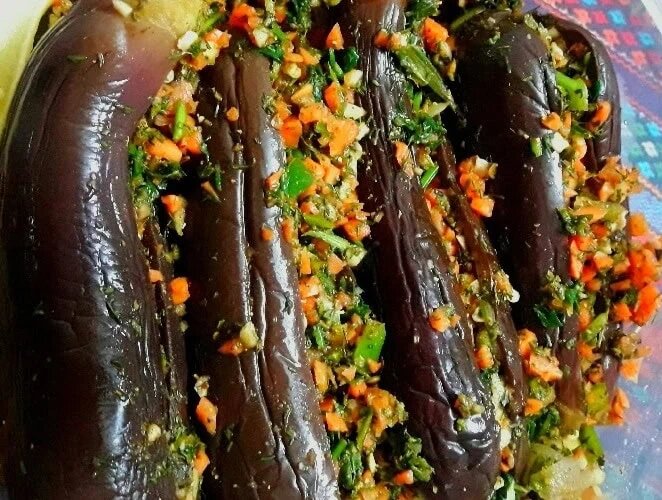 طرز تهیه ترشی بادمجان بوشهری؛ ترشی تند و ملس جنوبی با تمر هندی طرز تهیه ترشی بادمجان بوشهری؛ ترشی تند و ملس جنوبی با تمر هندی