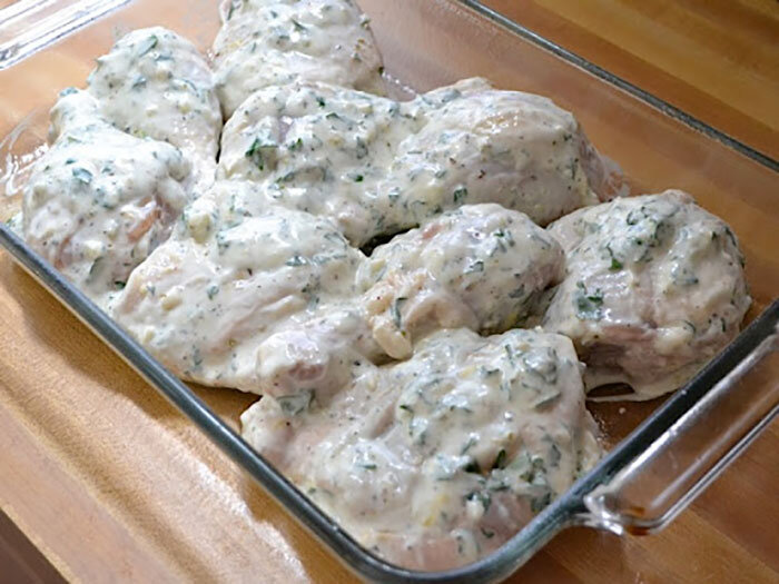 طرز تهیه جوجه کباب ماستی؛ راز جوجه‌های نرم و آبدار برای دورهمی‌های آخر هفته