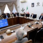 عارف: سینماگران عظمت ملت ایران را به تصویر بکشند
