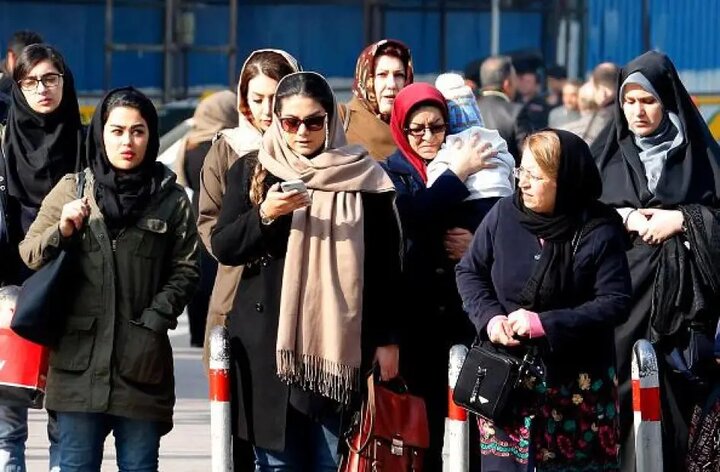نگاه زنان ایران و عراق به تحولات خانواده در عصر حاضر