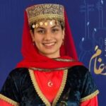 هنرمند نوجوان: کمانچهام روایتگر رنج و ایستادگی مادران وطن است هنرمند نوجوان: کمانچهام روایتگر رنج و ایستادگی مادران وطن است