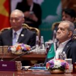 پزشکیان: تابآوری اقتصادی بدون امنیت، پایدار نخواهد بود پزشکیان: تابآوری اقتصادی بدون امنیت، پایدار نخواهد بود