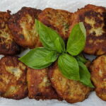 کتلت بادمجان دودی؛ عطر اصیل و بافتی ترد بدون سیبزمینی کتلت بادمجان دودی؛ عطر اصیل و بافتی ترد بدون سیبزمینی