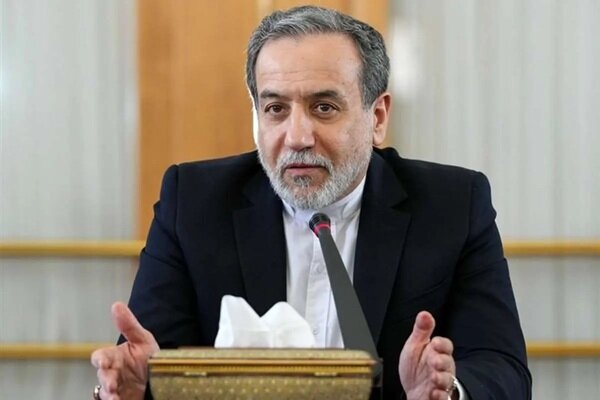 کنایه عراقچی به «راه‌حل خلاقانه» آمریکا: جدی می‌فرمایید؟!