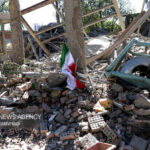 اهتزاز پرچم ایران در محل اصابت موشکهای دشمن در دانشگاه شریف اهتزاز پرچم ایران در محل اصابت موشکهای دشمن در دانشگاه شریف