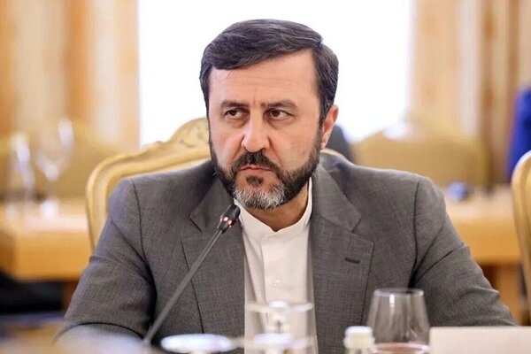 غریب‌آبادی: آمریکا به جای موعظه دیگران پاسخگوی جنایات خود باشد